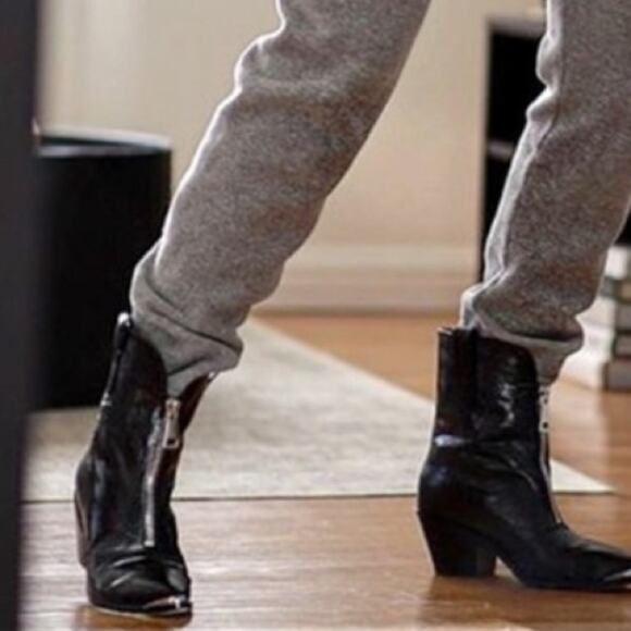 PAIGE Piper Black Leather Western / Moto Zipper Detail Booties Boots Size 9 - Picture 15 of 15